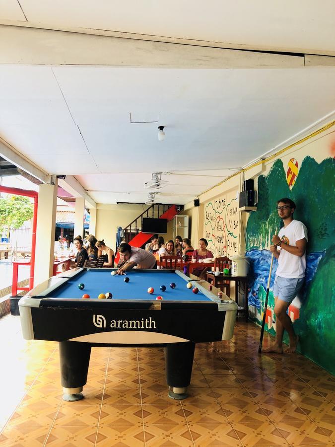 Real Vang Vieng Backpacker Hostel מראה חיצוני תמונה